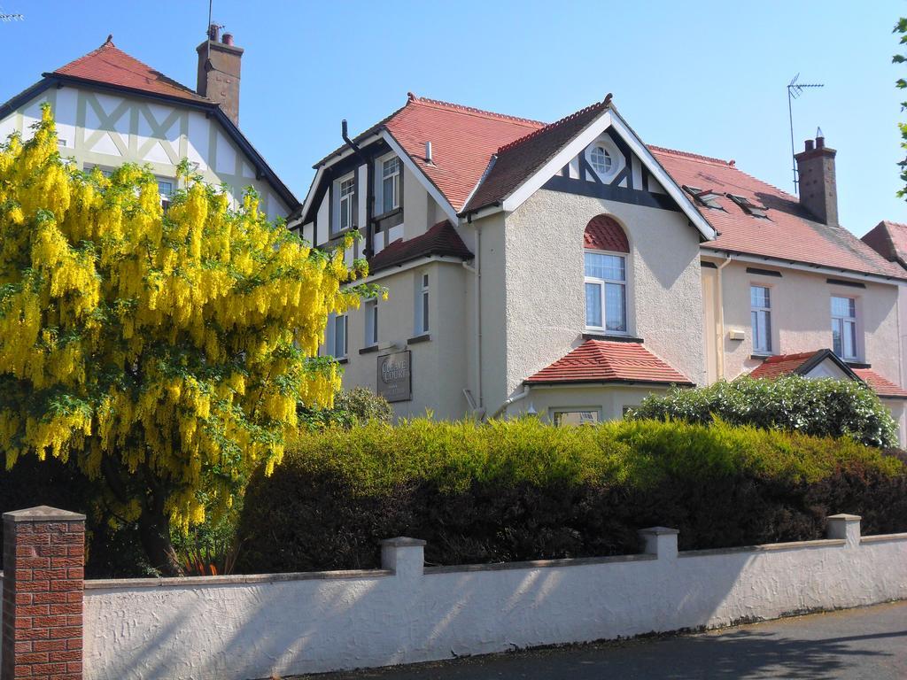 Cleave Court Guest House Llandudno Eksteriør bilde