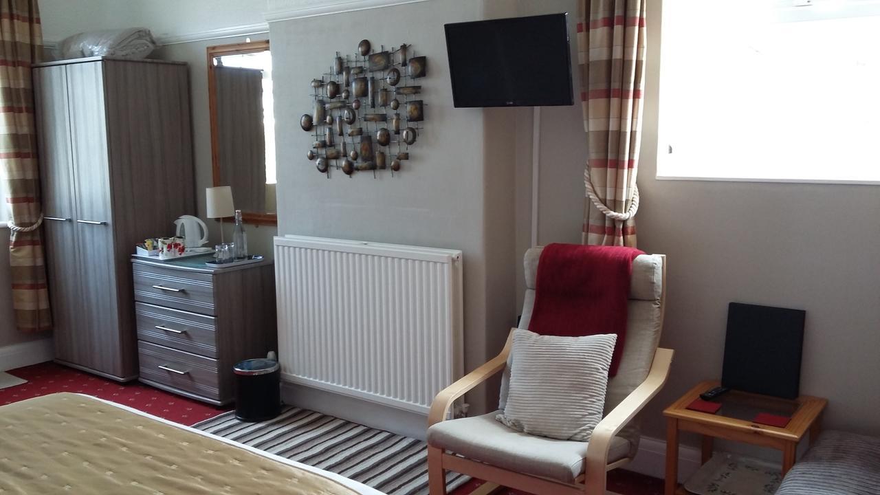 Cleave Court Guest House Llandudno Eksteriør bilde
