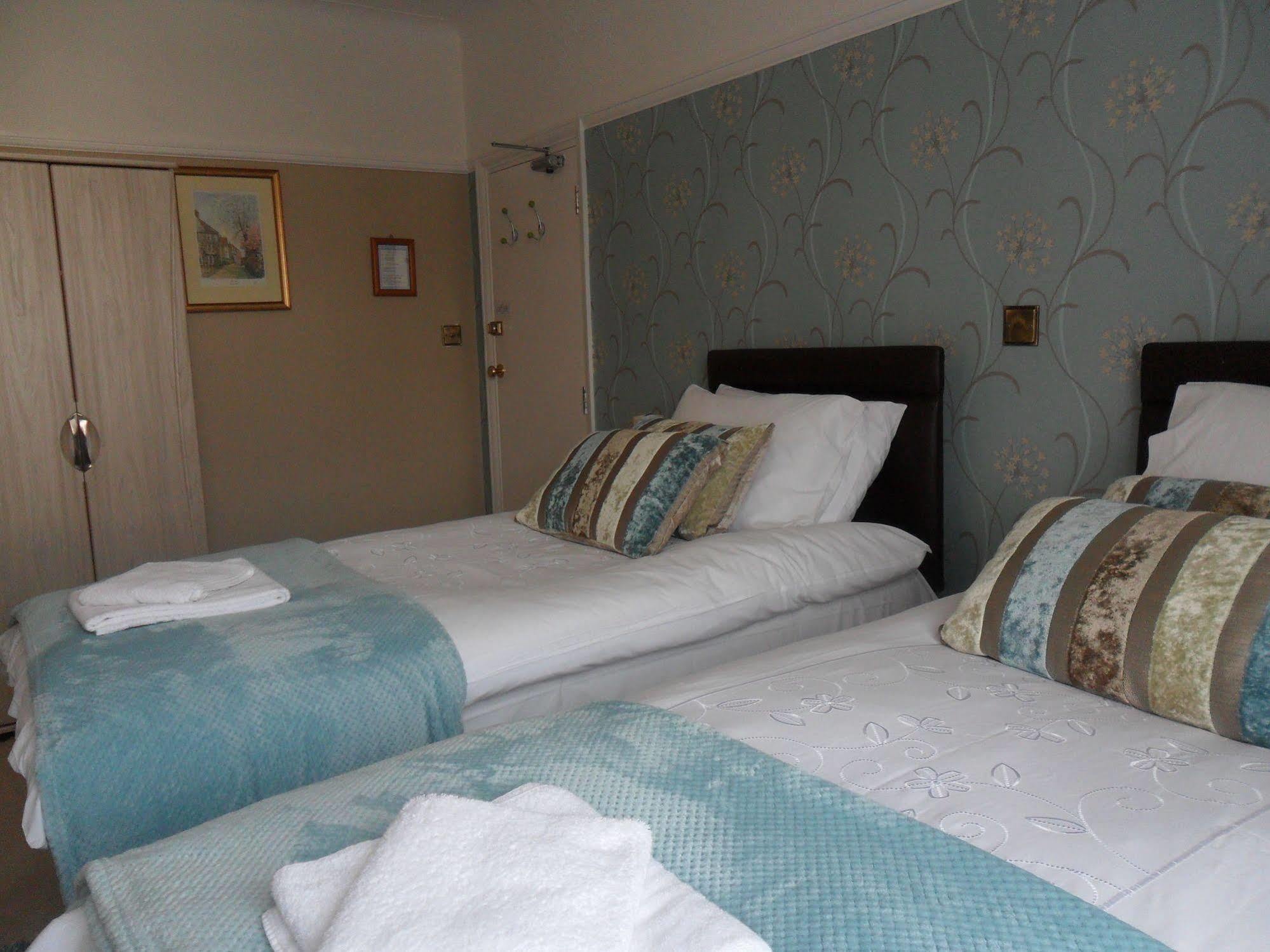 Cleave Court Guest House Llandudno Eksteriør bilde