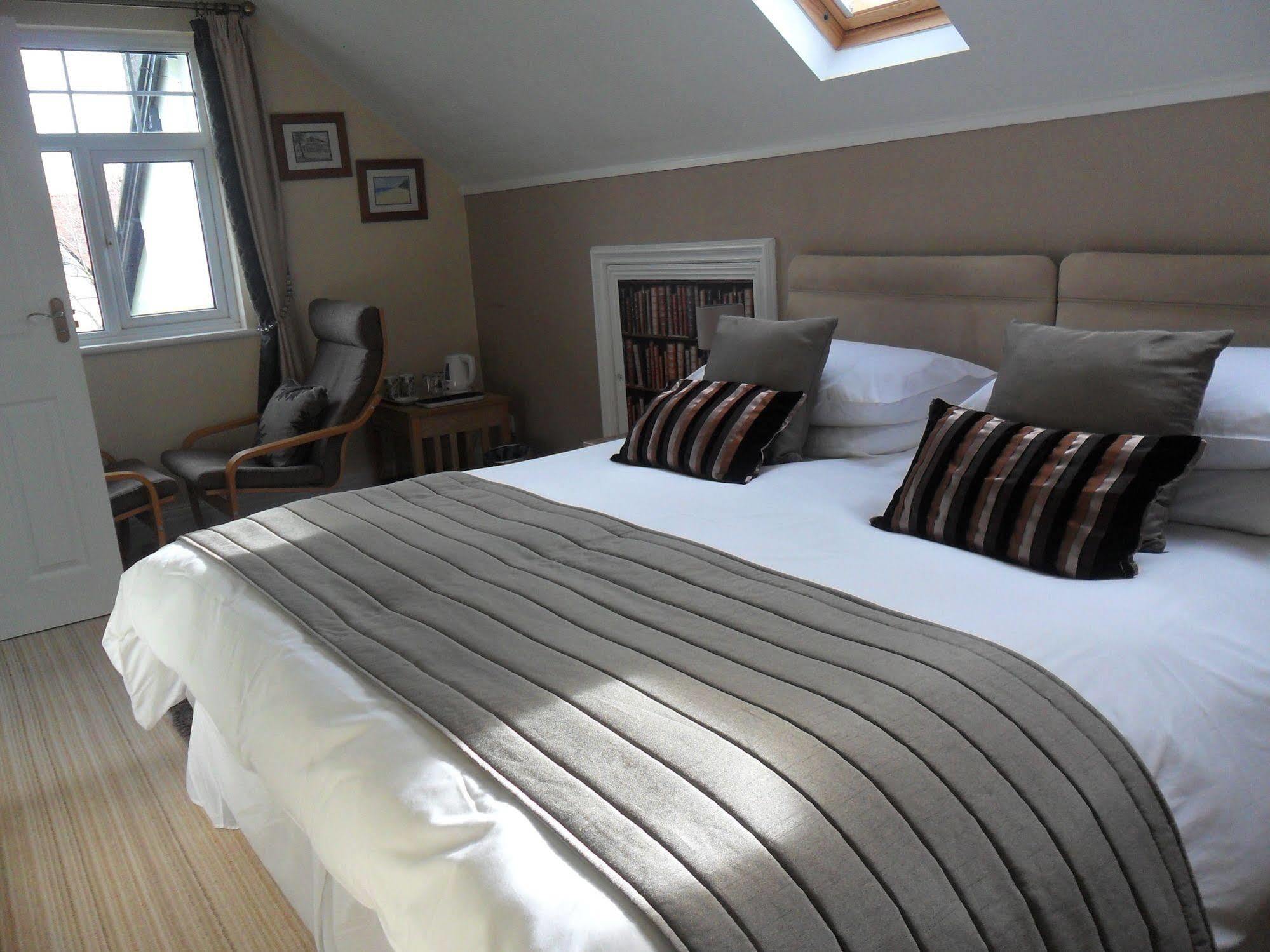 Cleave Court Guest House Llandudno Eksteriør bilde