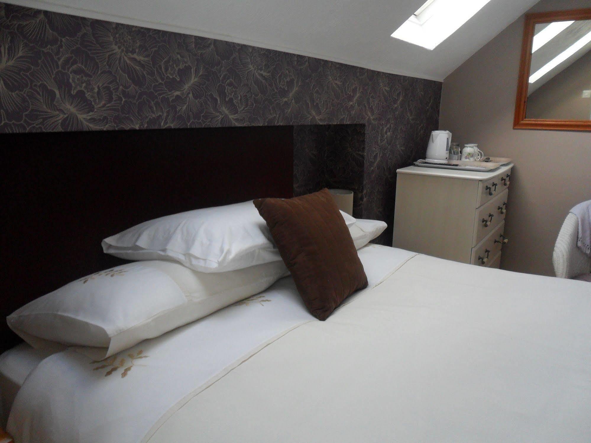 Cleave Court Guest House Llandudno Eksteriør bilde